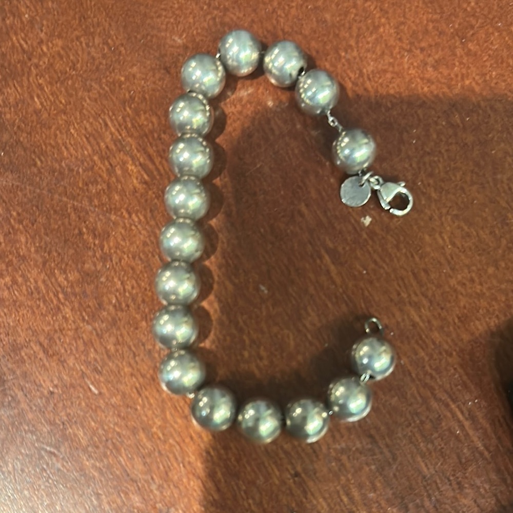 Tiffany&Co Silver Beaded Bracelet with Elegant Clasp